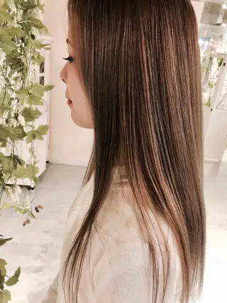 セミロング Seventh Sense所属・Seventh Senseのヘアスタイル