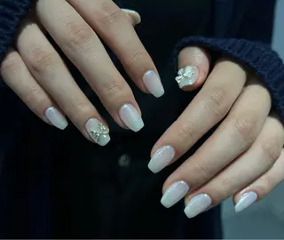 ネイル uri☺︎︎ natsumiのネイルデザイン