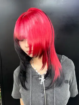 ロング カラー ミリ/原宿/ハイ トーンカラー💫のヘアスタイル