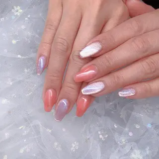 ミディアム ネイル ハク キのネイルデザイン