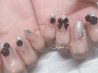 ネイル 芦辺 香奈のネイルデザイン