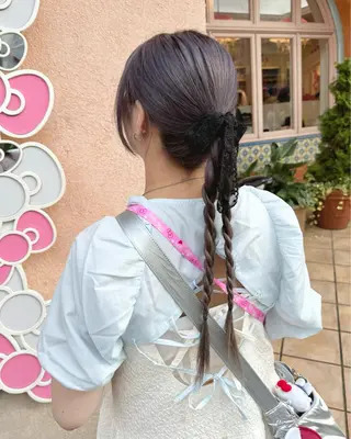 カラー ヒガシ サヨのヘアスタイル