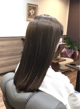 ロング カラー Annon プライベートサロンのヘアスタイル