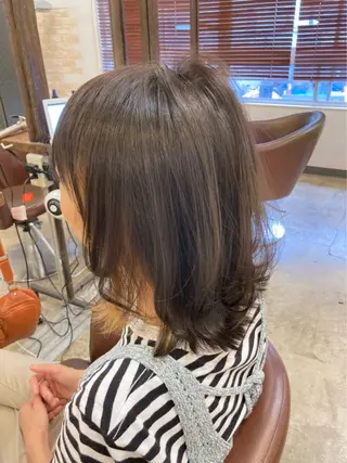 セミロング マンツーマン施術 ISSHKIのヘアスタイル