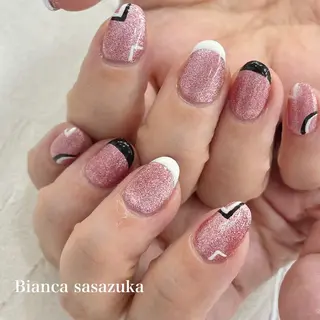 ネイル MIU🎀笹塚/ パラジェルのマツエク・マツパデザイン