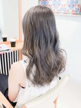 ロング カラー Days 透明感カラーのヘアスタイル