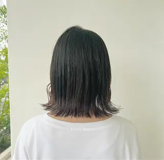 ミディアム 切りっぱなしボブ 👩🏼ミニボブのヘアスタイル