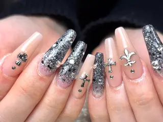 ネイル Salute本店 🦋仲原里佳のネイルデザイン