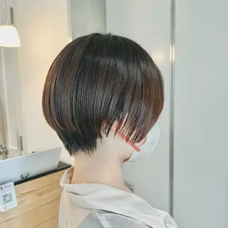 ショート 銀座✨綺麗になれる ストレート✨中山蓮のヘアスタイル