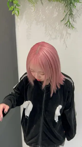 ミディアム カラー 似合わせ前髪／ 小顔カット🎀そうのヘアスタイル