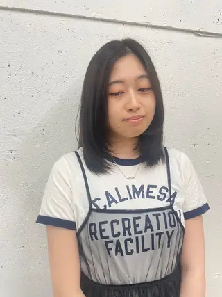 ミディアム カラー suzu 🤍 【 grace 】のヘアスタイル