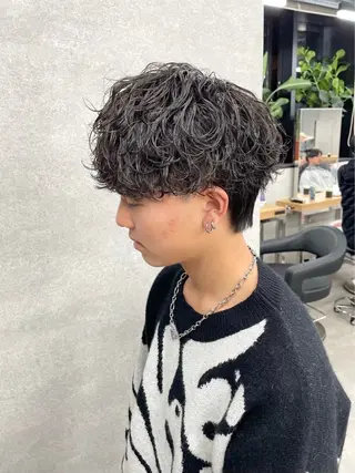 パーマ メンズ 女子ウケNo.1メン ズヘアー流行先端🌈のヘアスタイル