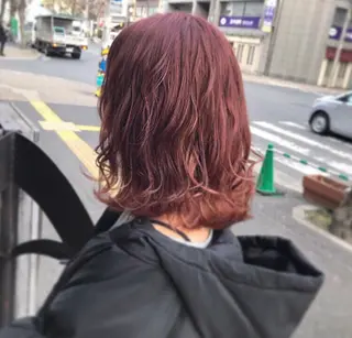 カラー 三橋 由佳のヘアスタイル