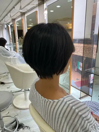 ショート 鬼澤 なお子のヘアスタイル