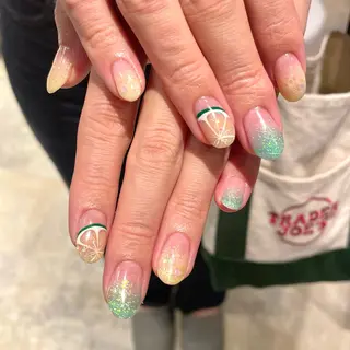 ネイル ネイルサロンBiene所属・Biene小島 沙央里のネイルデザイン