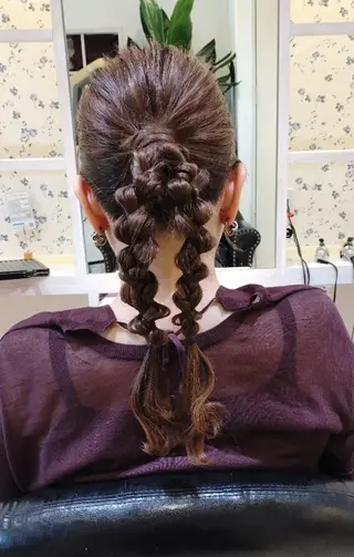 ロング ヘアアレンジ 大槻 百合子のヘアスタイル