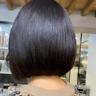 ショート カラー ヘアアレンジ 切りっぱなしボブ/ デザインカラー店長のヘアスタイル