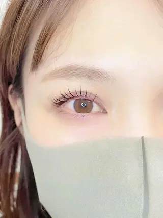 マツエク・マツパ まつげと眉毛の専門店 MeriSPAのマツエク・マツパデザイン