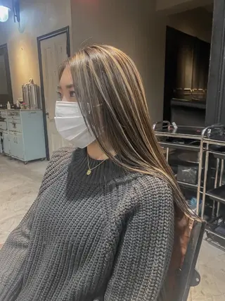 セミロング カラー 海外デザイン🇺🇸 石渡諒太のヘアスタイル