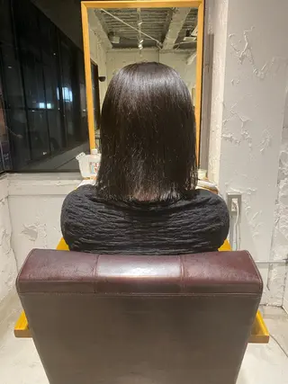 ミディアム カラー 関根 桃羽のヘアスタイル