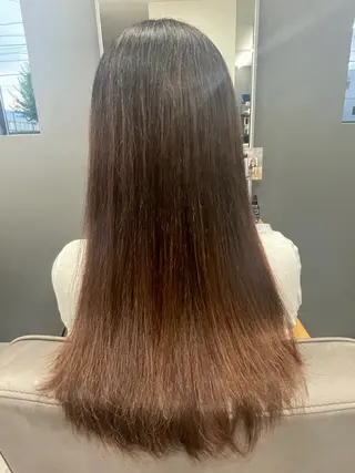 ロング 大林 りく　カラーモデルのヘアスタイル