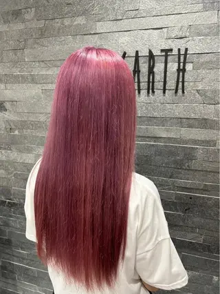 ロング カラー 艶髪ストレート🧚 尾崎 晴香のヘアスタイル