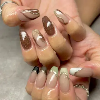 ネイル . 未來のネイルデザイン