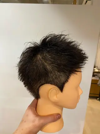 ショート 透明感ブリーチ ハイトーンウエダのヘアスタイル