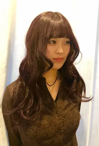 カラー 栗山 瑠花のヘアスタイル