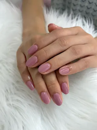 ネイル NAILSALON LUNON 獨協大学前駅店所属・LUNON 獨協大学前駅店のネイルデザイン