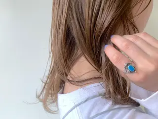 ミディアム カラー AR.MARA hair  studio所属・ウェーブパーマ サトウヒカルのヘアスタイル