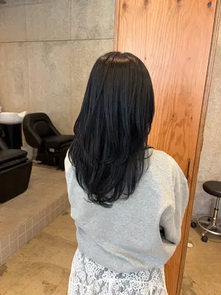 セミロング KOUSUKE /レイヤーカットのヘアスタイル