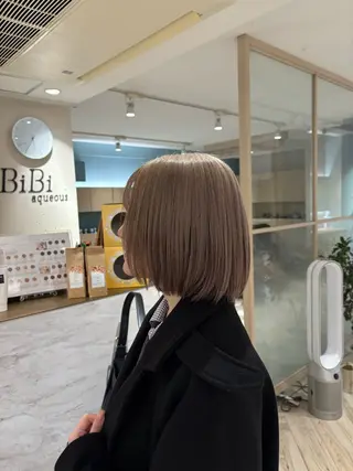 カラー 🦋チバ ミユカ🦋のヘアスタイル