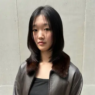 ミディアム 🎀レイヤー/ カラー🐕🦺anのヘアスタイル