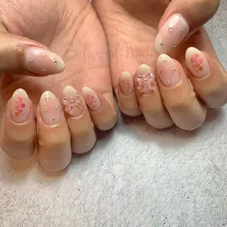 ネイル Blissful💅 Yurika✩࿐⋆*のネイルデザイン