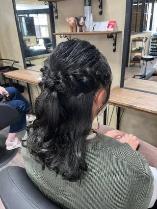 セミロング ヘアアレンジ est hair absolute所属・大山 由紀野のヘアスタイル