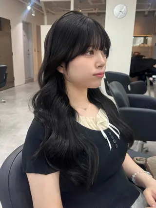 ロング カラー 🎀盛れる顔周り×レ イヤー×透明感/米田のヘアスタイル