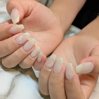 ネイル ジェヌインネイル 河内のネイルデザイン