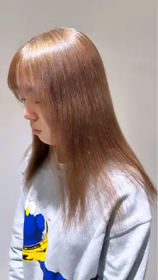 ミディアム coto所属・艶カラー/ブリーチ 高野菜瑠のヘアスタイル