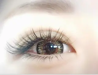 マツエク・マツパ Air+<PLUS>森下店所属・橋本 朋佳のマツエク・マツパデザイン