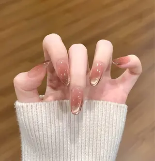 ネイル iNEKO所属・Lee Leeのネイルデザイン