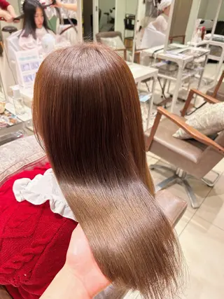 カラー 艶カラー・アイブロウ /momo🍑のヘアスタイル