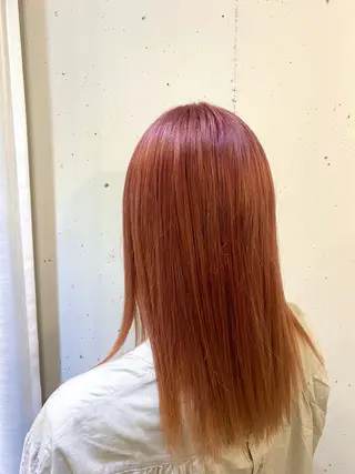 セミロング カラー TOTAL BEAUTY BREK藤枝店所属・. SHIZUKAのヘアスタイル