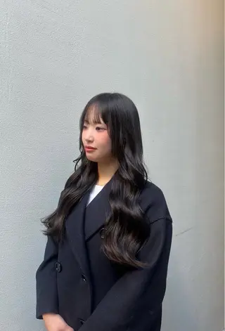 ロング カラー aoi / 透明感カラーのヘアスタイル