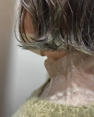 ショート カラー ヘアアレンジ 暗髪カラー🫐パーマ おくだりんかのヘアスタイル