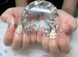 ネイル ガールネイルサロン所属・ガール　ネイルサロン 垣内　英里のネイルデザイン