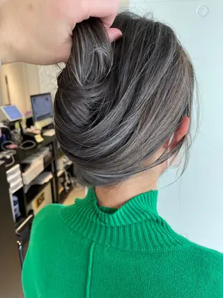 ミディアム カラー ヘアアレンジ 🎗秋山勇 /三宮指名No.1のヘアスタイル