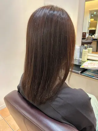 セミロング CLALA Abeno所属・河上 玲のヘアスタイル