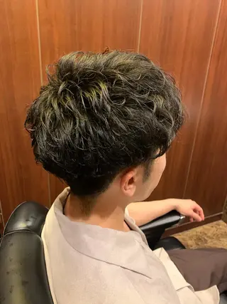 メンズ プレミアムバーバー 草野のヘアスタイル