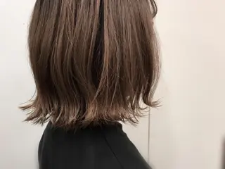 ミディアム analogue所属・u harukaのヘアスタイル
